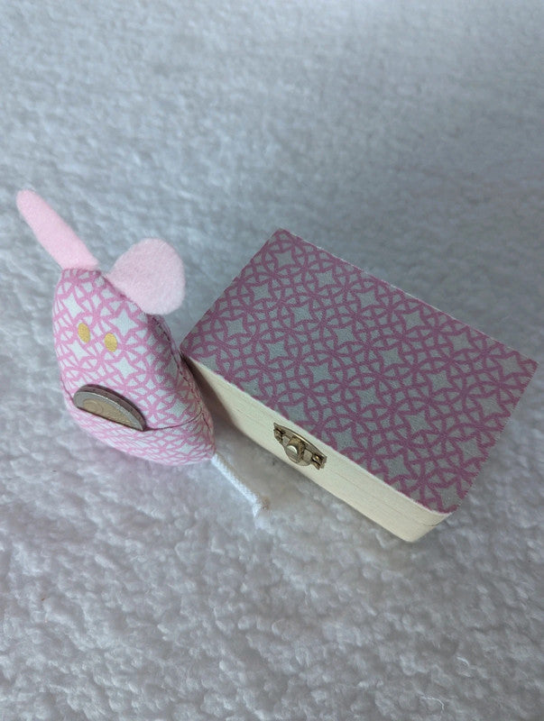 Souris et boîte à dent de lait - rose