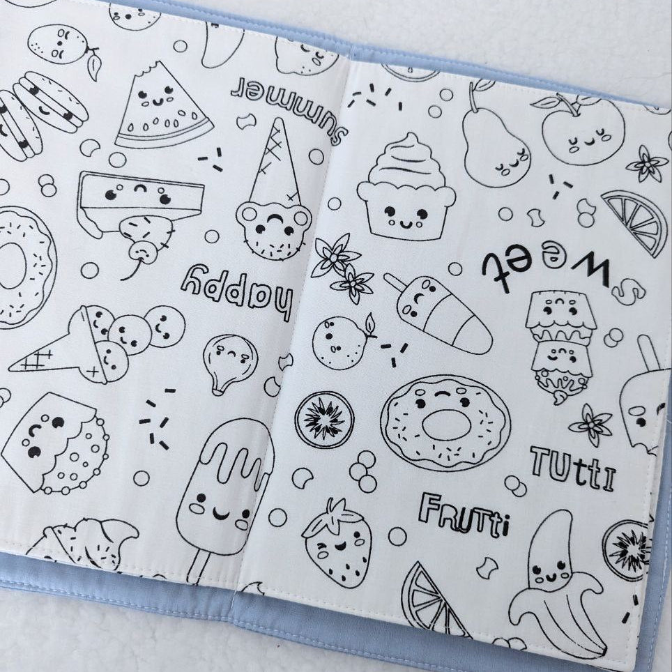 Coloriage fruit bleu Mzellafée lavable et personnalisable