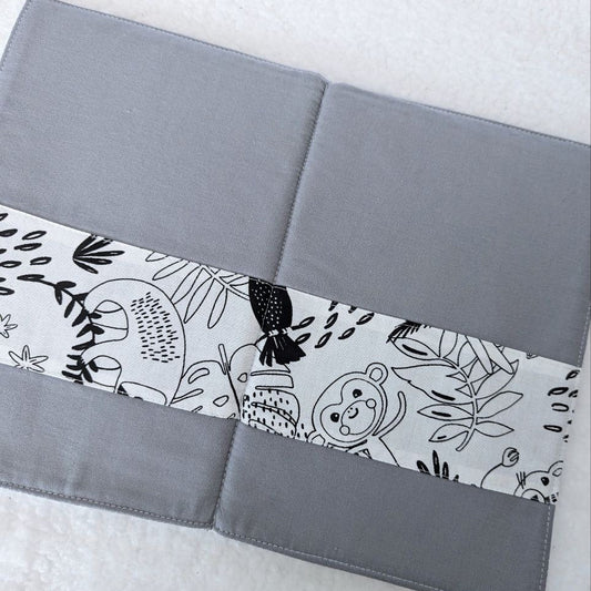Coloriage jungle gris Mzellafée lavable et personnalisable
