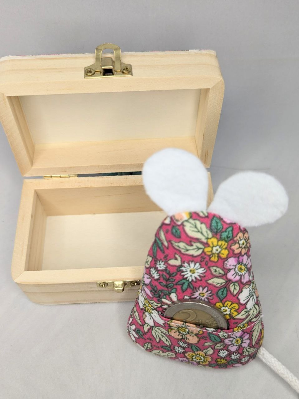 Souris et boîte à dent de lait - fleuri liberty rose