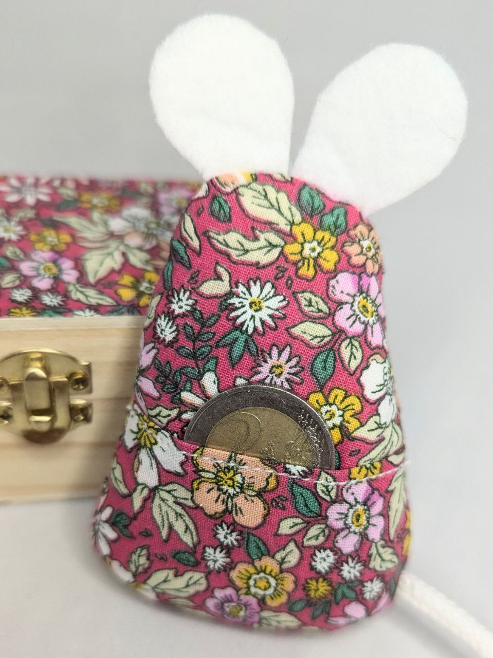 Souris et boîte à dent de lait - fleuri liberty rose