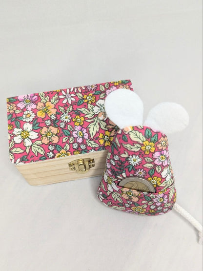 Souris et boîte à dent de lait - fleuri liberty rose