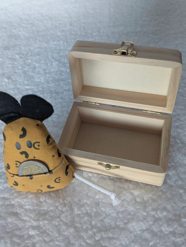 Souris et boîte à dent de lait - moutarde